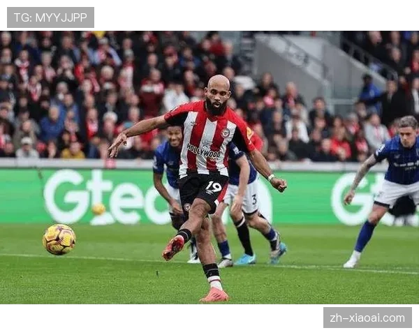 姆贝莫与阿马德参加非洲杯,曼联右边路面临重组 姆贝莫与阿马德参加非洲杯,曼联右边路面临重组